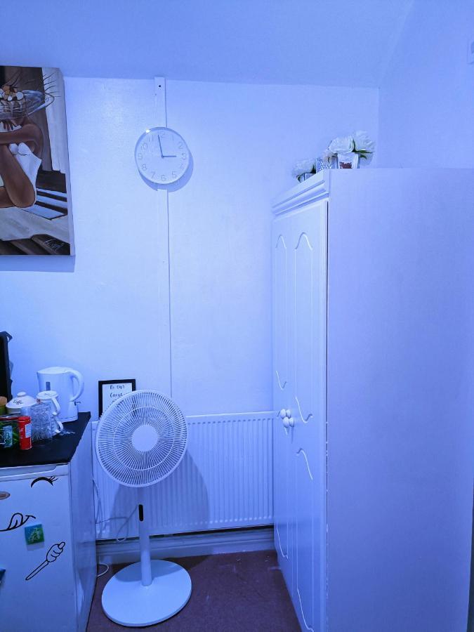 Homestay Bedspace Birmingam Exterior foto